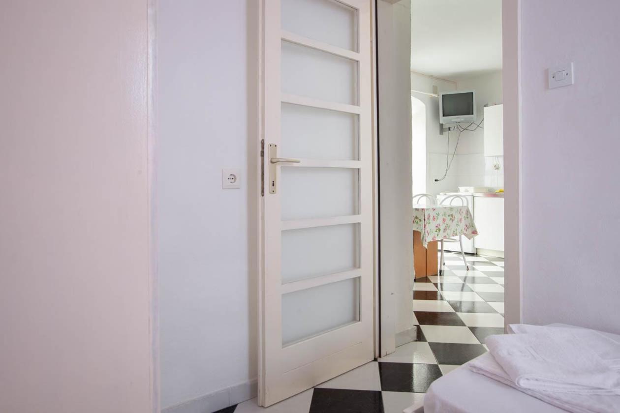 Apartmani Marija Podgora Zewnętrze zdjęcie