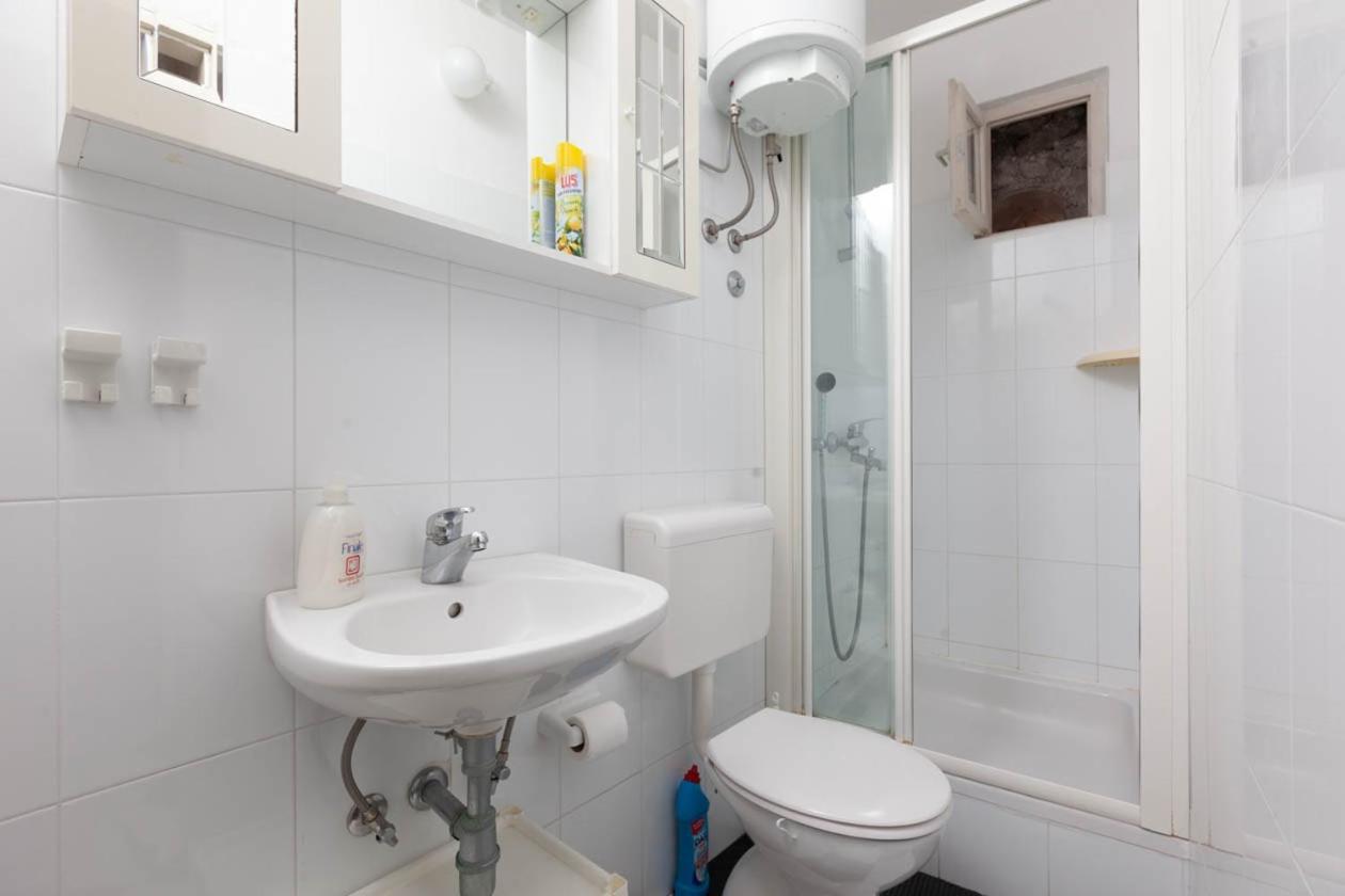 Apartmani Marija Podgora Zewnętrze zdjęcie